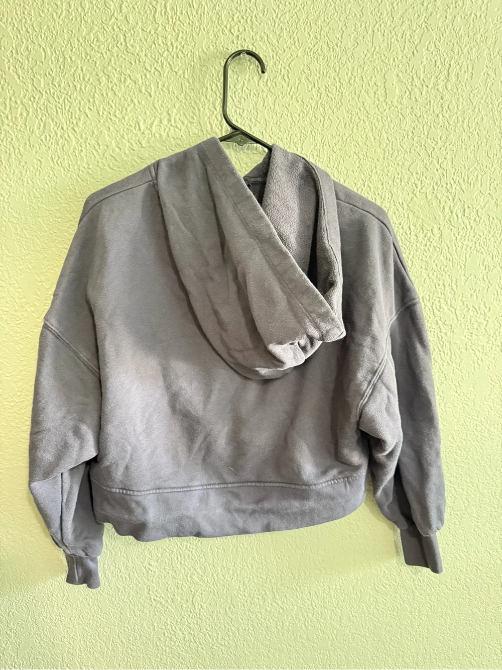 Cropped Zip-Up Hoodie - Picture 2 of 3